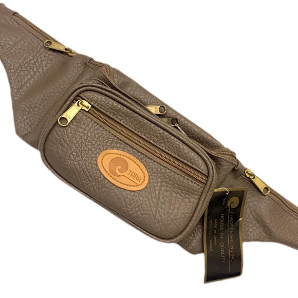 VEGAN LEATHER FANNY PACK NWT Only 1 left - Picture 9 of 12